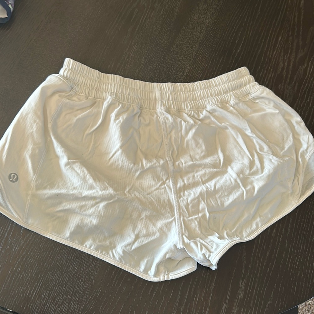 Lulu lemon white athletic shorts with liner